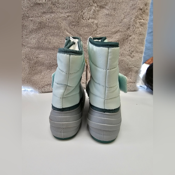 Toddler Dane Winter Boots - Picture 2 of 6